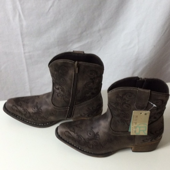 Roper Brown Western Boots with Embroidery - Picture 4 of 10